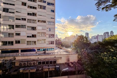 Vista da Varanda de kitnet/studio à venda com 1 quarto, 28m² em Liberdade, São Paulo