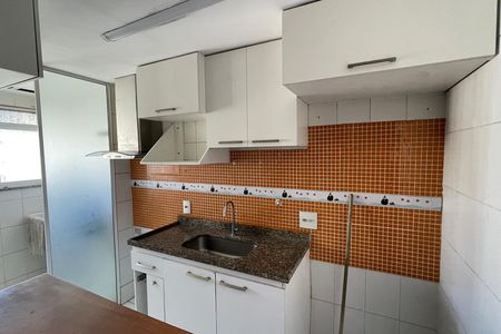 Cozinha de apartamento para alugar com 2 quartos, 50m² em Centro, Duque de Caxias