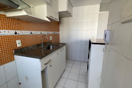 Cozinha de apartamento para alugar com 2 quartos, 50m² em Centro, Duque de Caxias