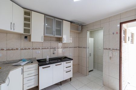 Cozinha de casa para alugar com 1 quarto, 50m² em Vila Paranagua, São Paulo