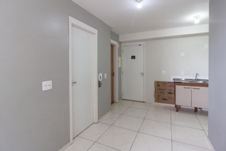 Sala de apartamento para alugar com 2 quartos, 32m² em Vila das Bandeiras, Guarulhos