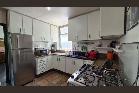Apartamento à venda com 3 quartos, 260m² em Jardim Paulista, São Paulo