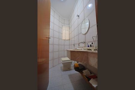 Casa à venda com 4 quartos, 200m² em Vila Salete, São Paulo