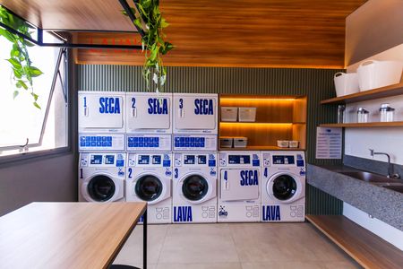 Studio para alugar com 30m², 1 quarto e sem vaga Studio para alugar com 30m², 1 quarto e sem vagaLavanderia
