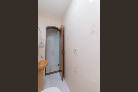 Casa para alugar com 95m², 3 quartos e 2 vagas Casa para alugar com 95m², 3 quartos e 2 vagasBanheiro