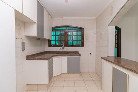 Casa para alugar com 95m², 3 quartos e 2 vagas Casa para alugar com 95m², 3 quartos e 2 vagasCozinha