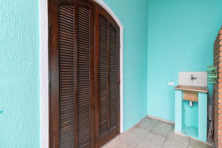 Casa para alugar com 95m², 3 quartos e 2 vagas Casa para alugar com 95m², 3 quartos e 2 vagasÁrea de Serviço