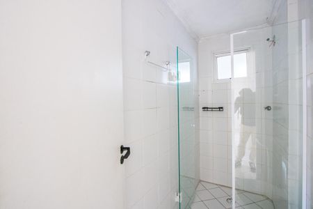 Banheiro de apartamento à venda com 3 quartos, 71m² em Vila Bela Vista, Santo André