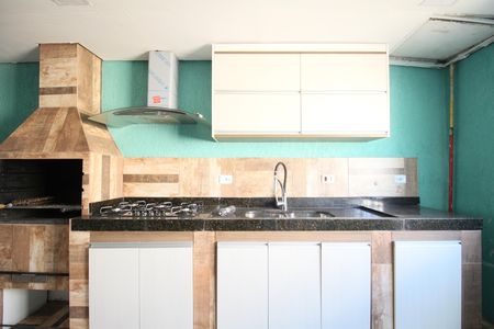 Casa para alugar com 3 quartos, 400m² em Jardim Mitsutani, São Paulo