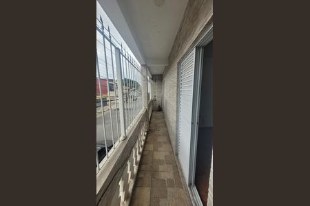 Sacada de casa à venda com 3 quartos, 200m² em Jardim Nove de Julho, São Paulo