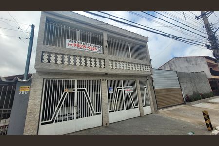 Fachada de casa à venda com 3 quartos, 200m² em Jardim Nove de Julho, São Paulo