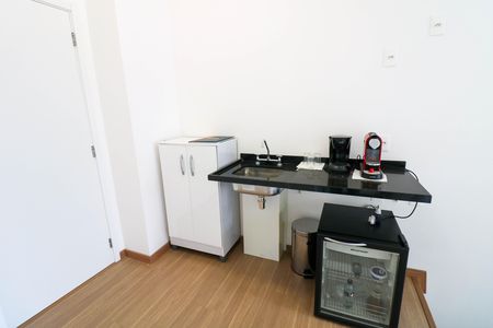 Studio de kitnet/studio para alugar com 1 quarto, 22m² em Jardim das Acacias, São Paulo