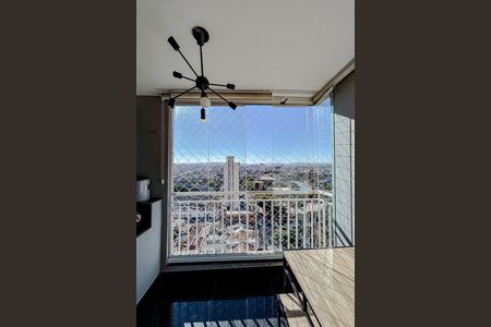 Apartamento à venda com 72m², 3 quartos e 2 vagasVaranda