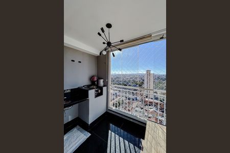 Apartamento à venda com 72m², 3 quartos e 2 vagasVaranda
