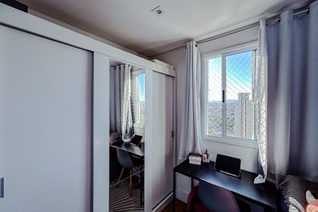 Apartamento à venda com 72m², 3 quartos e 2 vagasQuarto 2