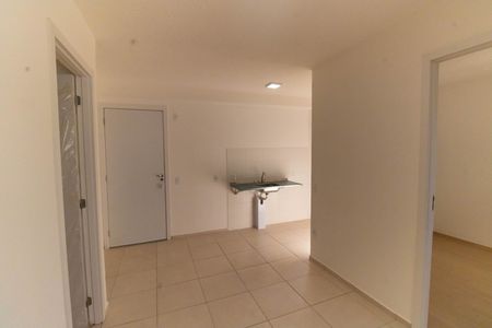 Sala de apartamento para alugar com 2 quartos, 42m² em Várzea das Mocas, Niterói
