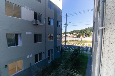 Vista da Sala de apartamento para alugar com 2 quartos, 42m² em Várzea das Mocas, Niterói