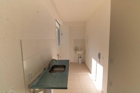 Sala de apartamento para alugar com 2 quartos, 42m² em Várzea das Mocas, Niterói