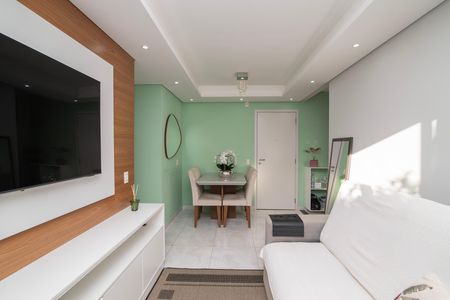 Apartamento à venda com 57m², 2 quartos e 1 vaga Apartamento à venda com 57m², 2 quartos e 1 vagaSala