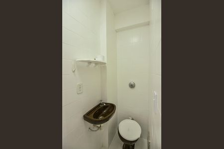 Banheiro de Serviço de apartamento para alugar com 3 quartos, 105m² em Vila Isabel, Rio de Janeiro