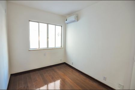 Apartamento para alugar com 105m², 3 quartos e 1 vaga Apartamento para alugar com 105m², 3 quartos e 1 vagaQuarto 1