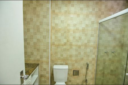 Apartamento para alugar com 105m², 3 quartos e 1 vaga Apartamento para alugar com 105m², 3 quartos e 1 vagaBanheiro Social