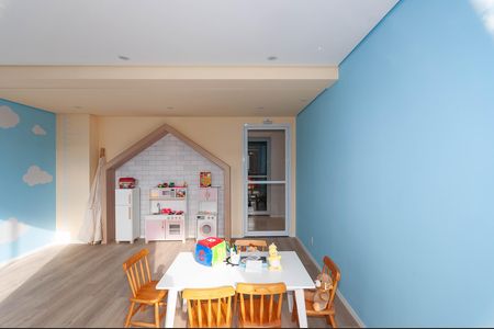 Apartamento à venda com 36m², 2 quartos e sem vagaÁrea comum