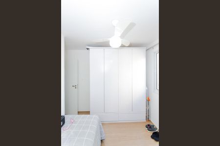 Apartamento à venda com 75m², 3 quartos e 2 vagasQuarto 2