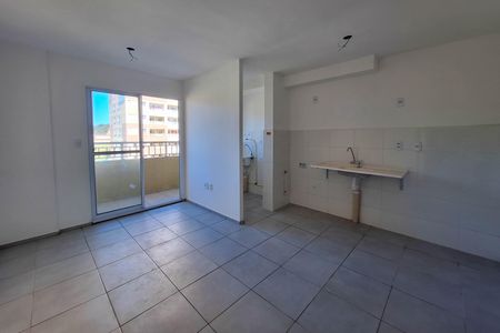 Apartamento para alugar com 2 quartos, 46m² em Rio do Ouro, São Gonçalo