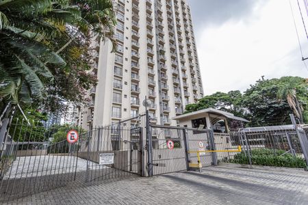 Fachada de apartamento para alugar com 1 quarto, 54m² em Vila Olímpia, São Paulo
