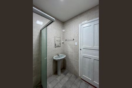Banheiro de casa para alugar com 2 quartos, 106m² em Vila Dom Pedro I, São Paulo