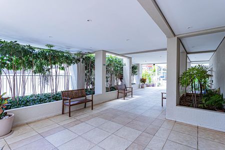 Área comum de apartamento para alugar com 2 quartos, 70m² em Moinho Velho, São Paulo