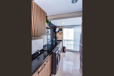 Apartamento para alugar com 70m², 2 quartos e 2 vagas Apartamento para alugar com 70m², 2 quartos e 2 vagasÁrea de serviço e varanda