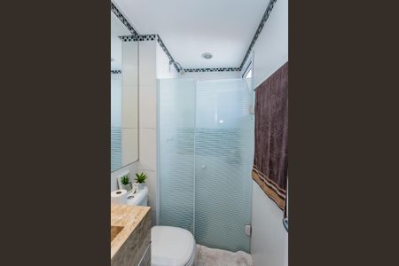 Apartamento para alugar com 70m², 2 quartos e 2 vagas Apartamento para alugar com 70m², 2 quartos e 2 vagasBanheiro suite