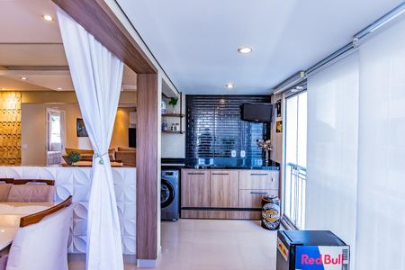 Apartamento para alugar com 70m², 2 quartos e 2 vagas Apartamento para alugar com 70m², 2 quartos e 2 vagasÁrea de serviço e varanda