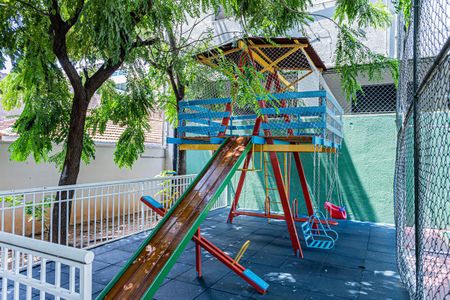 Apartamento para alugar com 70m², 2 quartos e 2 vagas Apartamento para alugar com 70m², 2 quartos e 2 vagasÁrea comum - Playground