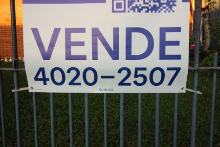 Placa de casa à venda com 3 quartos, 300m² em Cristal, Porto Alegre