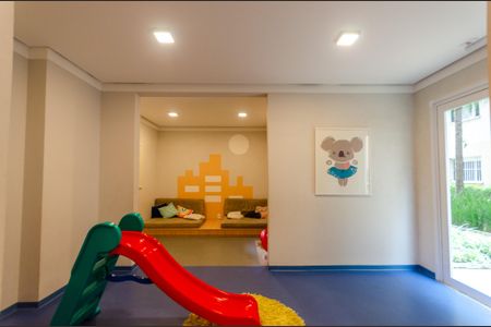 Apartamento para alugar com 35m², 2 quartos e sem vaga Apartamento para alugar com 35m², 2 quartos e sem vagaÁrea comum - Playground