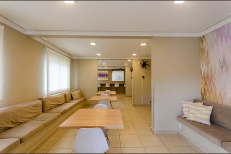 Apartamento para alugar com 35m², 2 quartos e sem vaga Apartamento para alugar com 35m², 2 quartos e sem vagaÁrea comum - Salão de festas