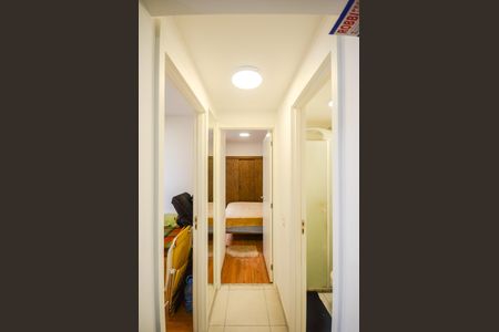 Apartamento para alugar com 35m², 2 quartos e sem vaga Apartamento para alugar com 35m², 2 quartos e sem vagaCorredor