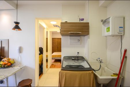 Cozinha de apartamento para alugar com 2 quartos, 35m² em Jardim Iris, São Paulo