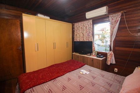 Quarto 1 de casa à venda com 2 quartos, 56m² em Cristal, Porto Alegre