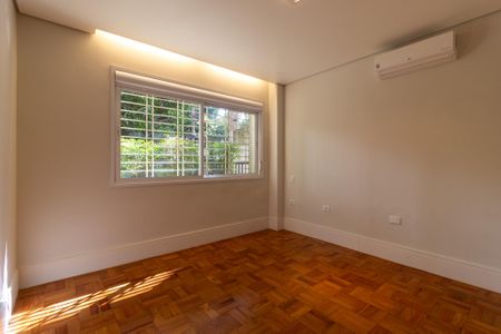Quarto de apartamento para alugar com 2 quartos, 140m² em Cerqueira César, São Paulo