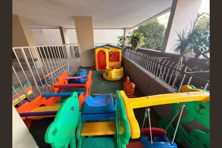 Apartamento à venda com 145m², 5 quartos e 2 vagas