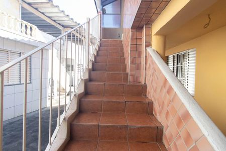 Escada de casa para alugar com 2 quartos, 60m² em Vila Maria Alta, São Paulo