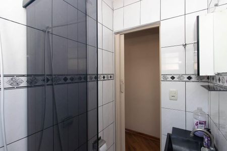 Banheiro de casa para alugar com 2 quartos, 60m² em Vila Maria Alta, São Paulo