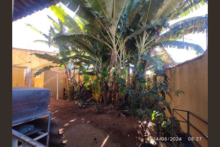 Casa à venda com 3 quartos, 130m² em Carajás, Contagem