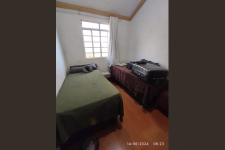 Casa à venda com 3 quartos, 130m² em Carajás, Contagem