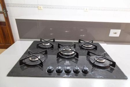 Casa à venda com 4 quartos, 193m² em Centro, Guarulhos