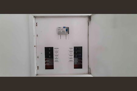 Apartamento à venda com 50m², 2 quartos e 1 vaga Apartamento à venda com 50m², 2 quartos e 1 vagaQuadro de Luz